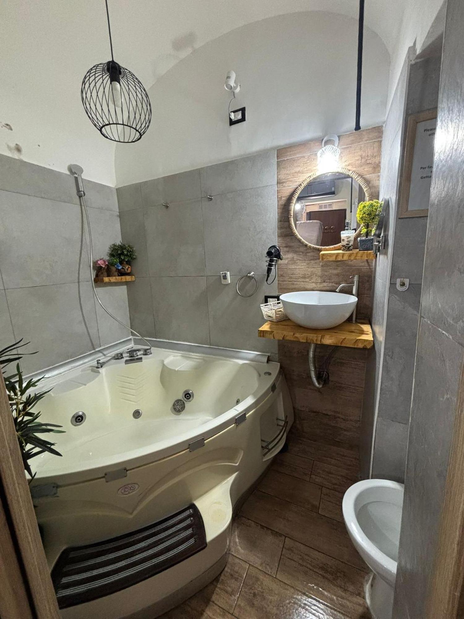 Pm 7 Vico Avallone Appartement